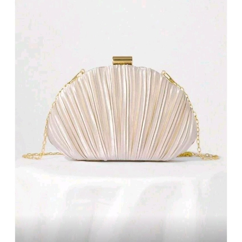 Elegant Pleated Shell Clutch Evening Handbag Gold Chain Strap - Picture 2 of 8
